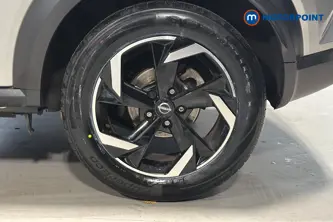 Nissan Juke N-Connecta Automatic Petrol SUV - Stock Number (1669794) - 45th supplementary image