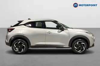 Nissan Juke N-Connecta Automatic Petrol SUV - Stock Number (1669794) - Passenger side