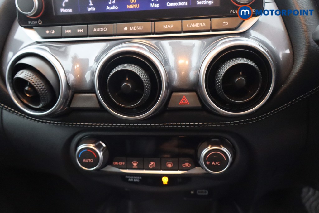 Nissan Juke N-Connecta Automatic Petrol SUV - Stock Number (1669796) - 3rd supplementary image