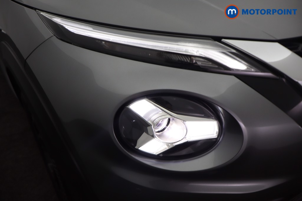 Nissan Juke N-Connecta Automatic Petrol SUV - Stock Number (1669796) - 16th supplementary image