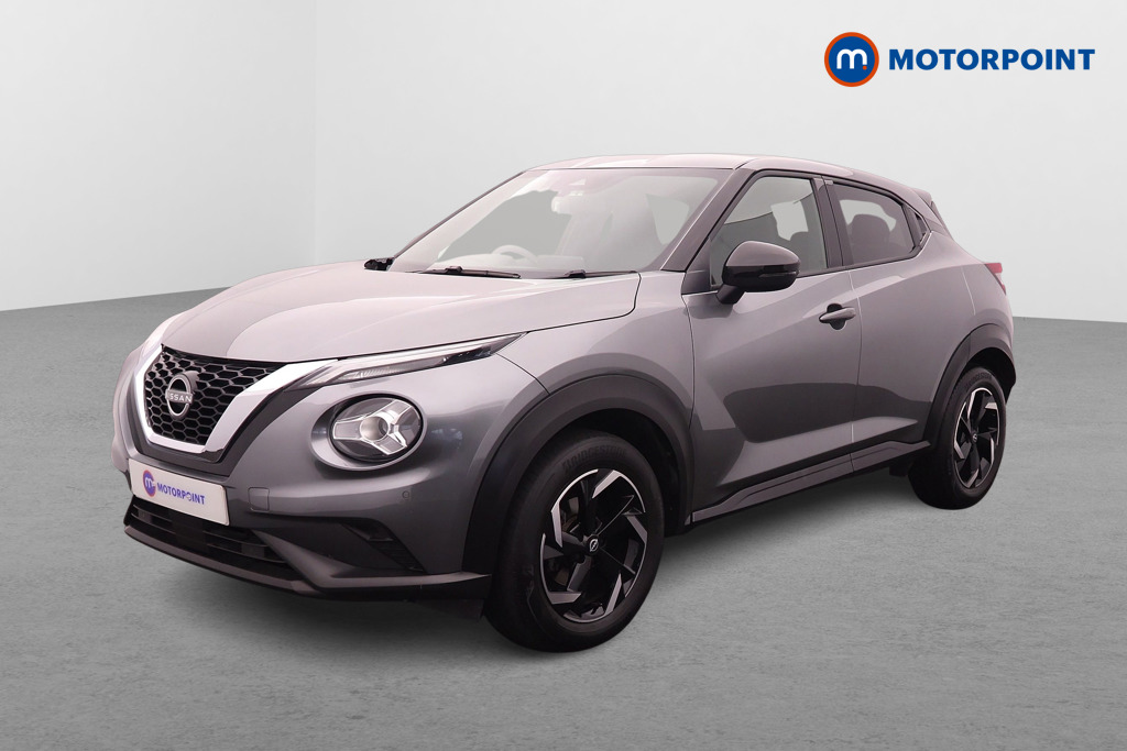 Nissan Juke N-Connecta Automatic Petrol SUV - Stock Number (1669796) - Passenger side front corner