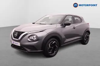Nissan Juke N-Connecta Automatic Petrol SUV - Stock Number (1669796) - Passenger side front corner