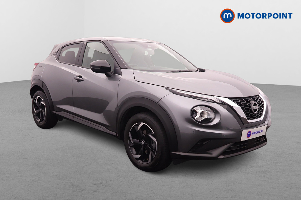 Nissan Juke N-Connecta Automatic Petrol SUV - Stock Number (1669796) - Drivers side front corner