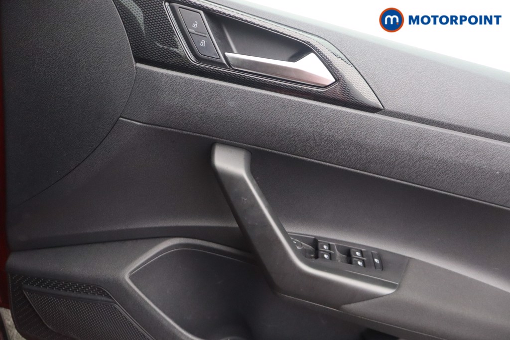 Volkswagen Taigo Life Automatic Petrol SUV - Stock Number (1669804) - 9th supplementary image