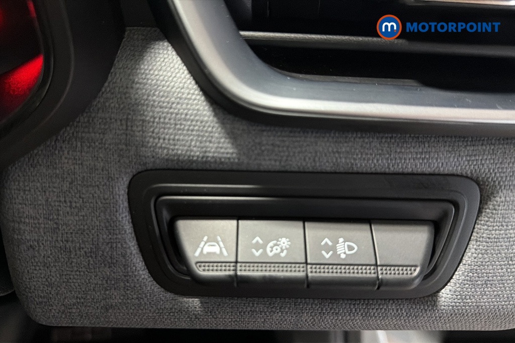 Renault Clio Evolution Manual Petrol Hatchback - Stock Number (1669851) - 11th supplementary image