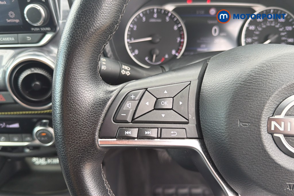 Nissan Juke Kiiro Manual Petrol SUV - Stock Number (1670107) - 8th supplementary image