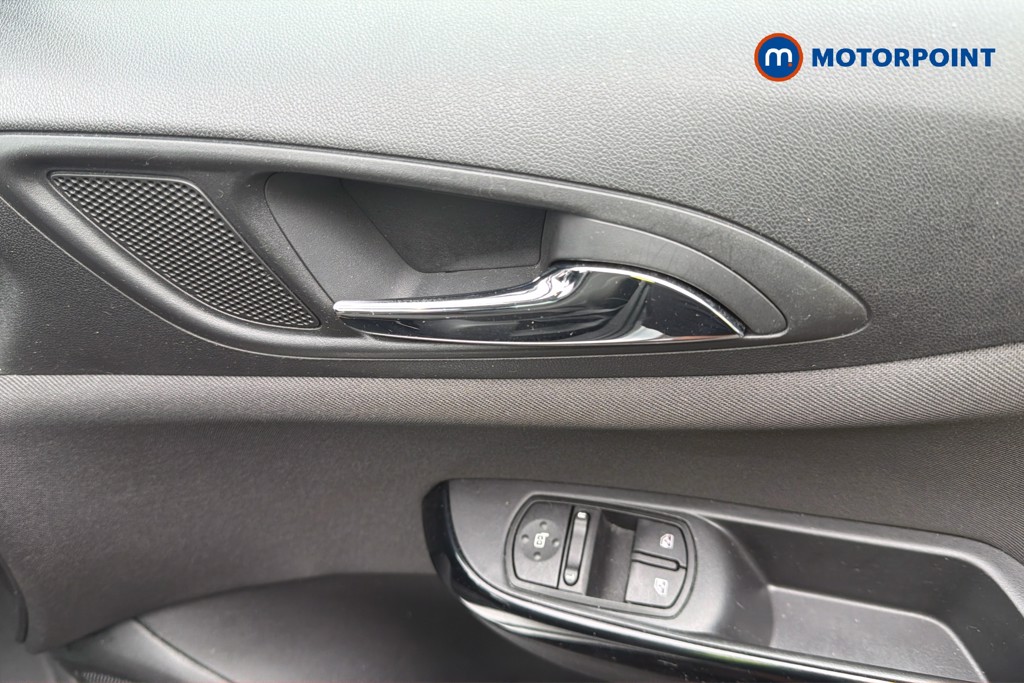 Vauxhall Corsa Sri Nav Manual Petrol Hatchback - Stock Number (1670340) - 2nd supplementary image