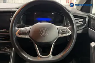 Volkswagen Polo Life Manual Petrol Hatchback - Stock Number (1670385) - 2nd supplementary image