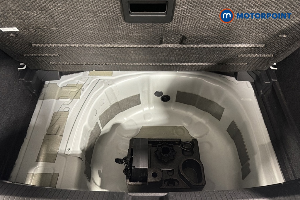 Volkswagen Polo Life Manual Petrol Hatchback - Stock Number (1670385) - 33rd supplementary image