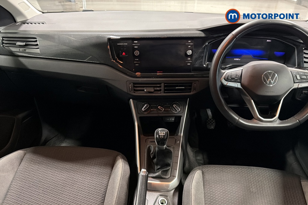 Volkswagen Polo Life Manual Petrol Hatchback - Stock Number (1670385) - 1st supplementary image
