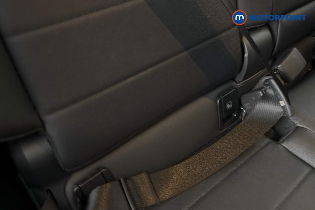 BMW 2 Series Luxury Automatic Petrol Plug-In Hybrid Estate - Stock Number (1670724) - 15th supplementary image