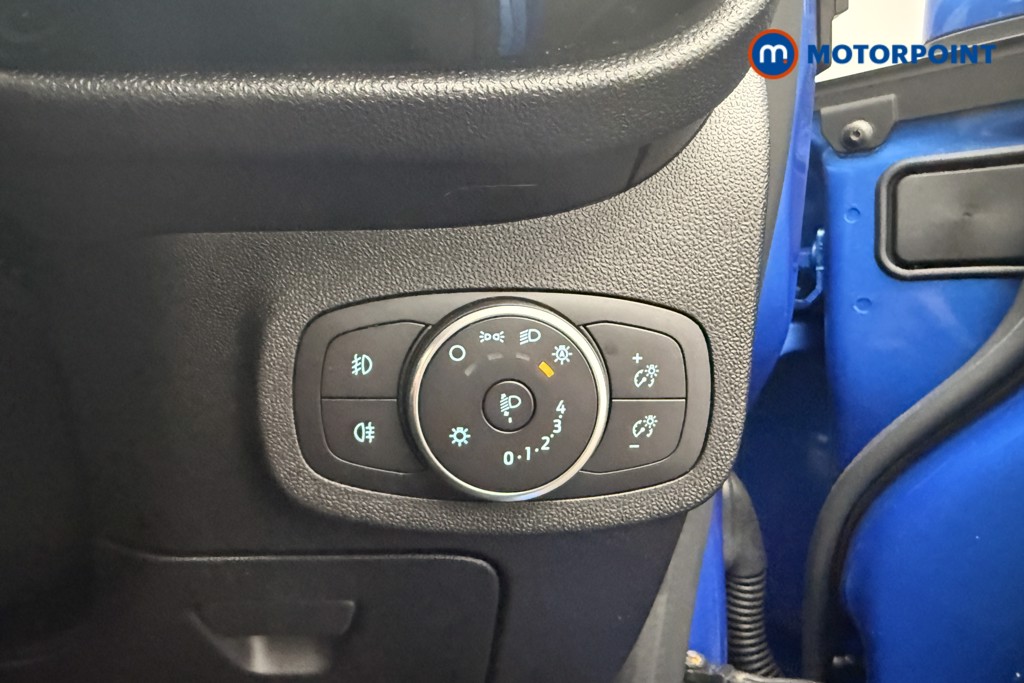 Ford Fiesta Zetec Manual Petrol Hatchback - Stock Number (1670758) - 16th supplementary image
