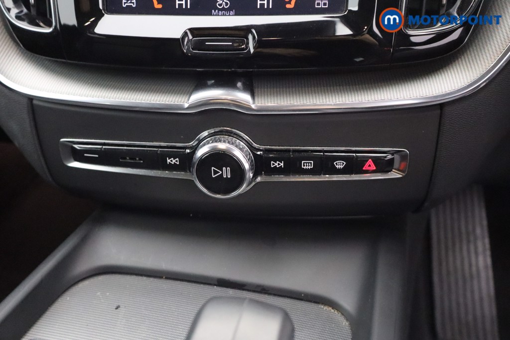 Volvo Xc60 Plus Automatic Petrol SUV - Stock Number (1670759) - 4th supplementary image