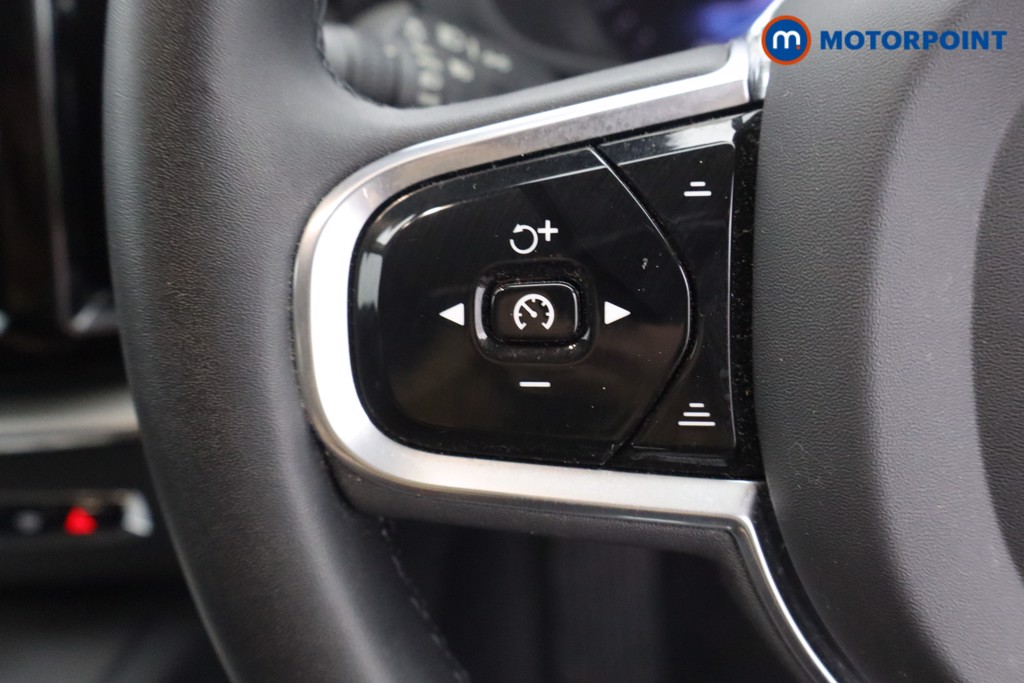 Volvo Xc60 Plus Automatic Petrol SUV - Stock Number (1670759) - 7th supplementary image