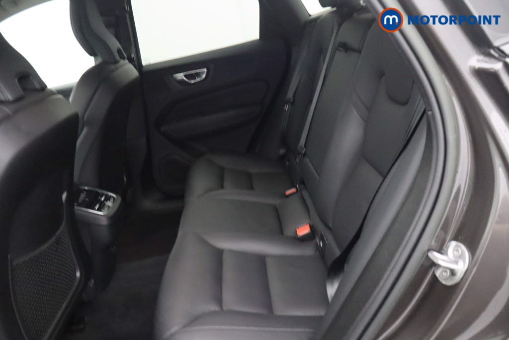 Volvo Xc60 Plus Automatic Petrol SUV - Stock Number (1670759) - 12th supplementary image
