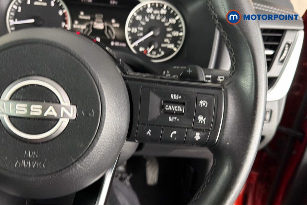 Nissan Qashqai Acenta Premium Automatic Petrol SUV - Stock Number (1670815) - 4th supplementary image