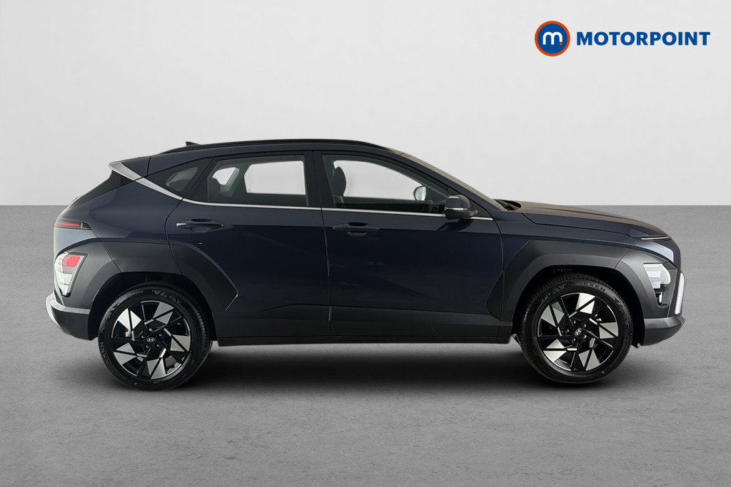 Hyundai Kona Advance Automatic Petrol-Electric Hybrid SUV - Stock Number (1670866) - Passenger side