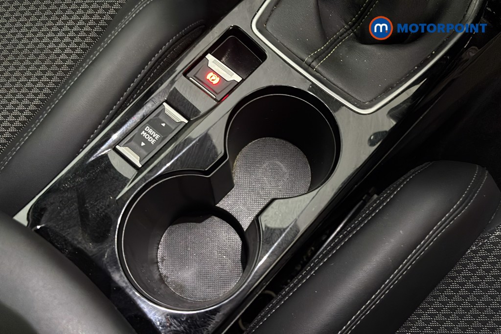 Peugeot 2008 GT Manual Petrol SUV - Stock Number (1671099) - 16th supplementary image
