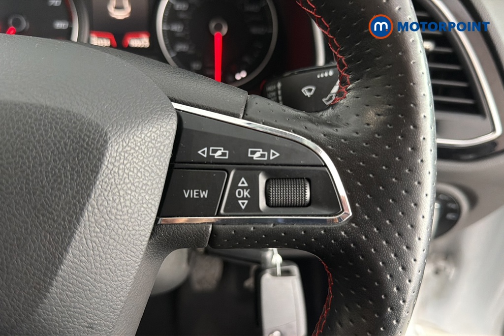 Seat Leon FR Manual Petrol Hatchback - Stock Number (1671116) - 3rd supplementary image