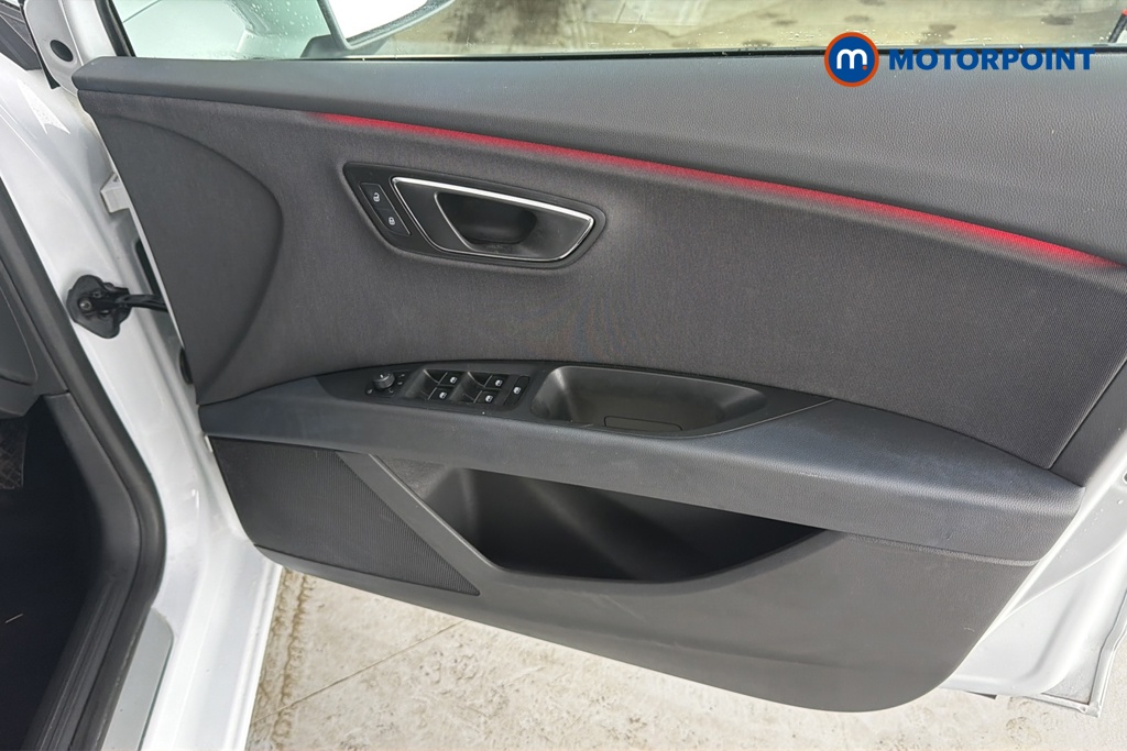 Seat Leon FR Manual Petrol Hatchback - Stock Number (1671116) - 18th supplementary image