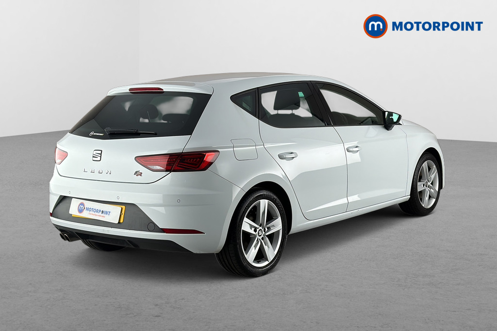 Seat Leon FR Manual Petrol Hatchback - Stock Number (1671116) - Passenger side rear corner