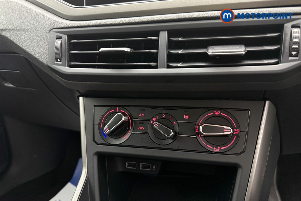 Volkswagen Polo SE Manual Petrol Hatchback - Stock Number (1671153) - 13th supplementary image