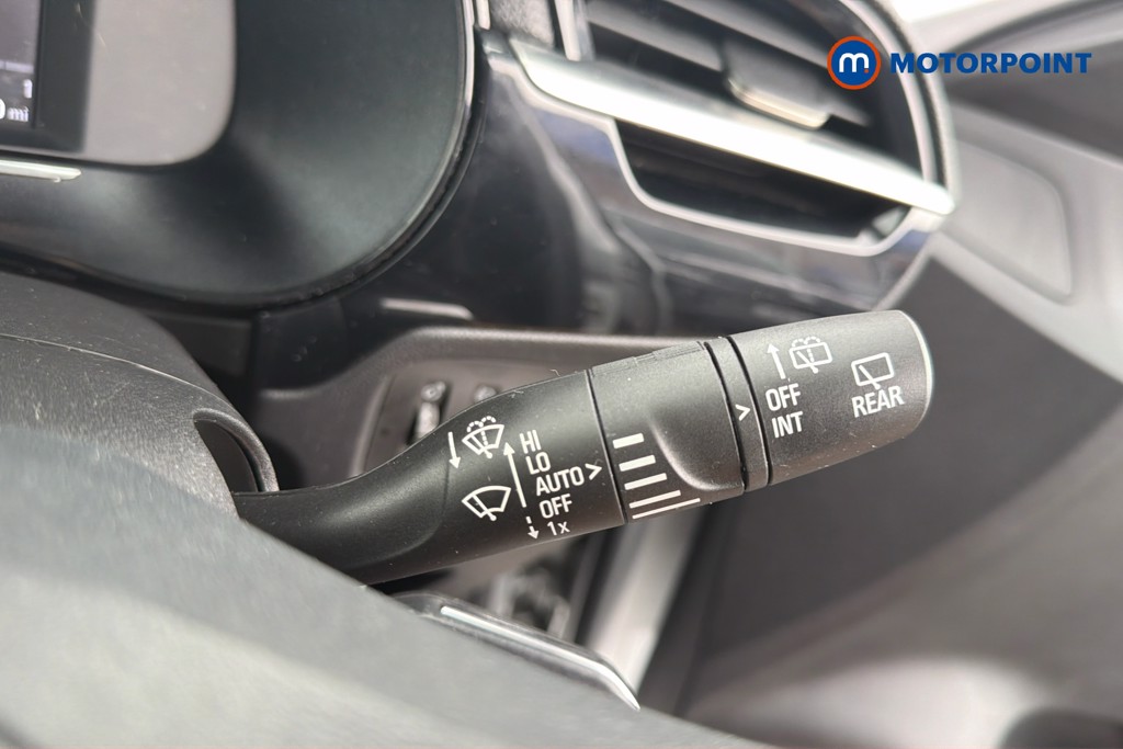 Vauxhall Corsa Elite Edition Manual Petrol Hatchback - Stock Number (1671358) - 10th supplementary image