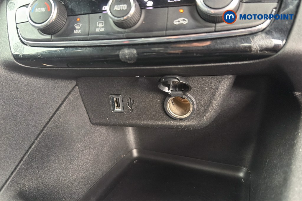 Vauxhall Corsa Elite Edition Manual Petrol Hatchback - Stock Number (1671358) - 13th supplementary image
