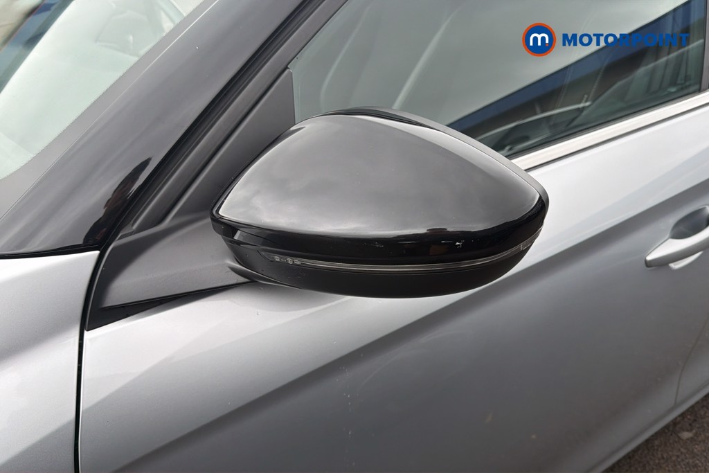 Vauxhall Corsa Elite Edition Manual Petrol Hatchback - Stock Number (1671358) - 19th supplementary image