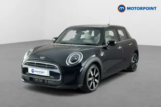 Mini Hatchback Cooper Exclusive Automatic Petrol Hatchback - Stock Number (1671381) - Passenger side front corner