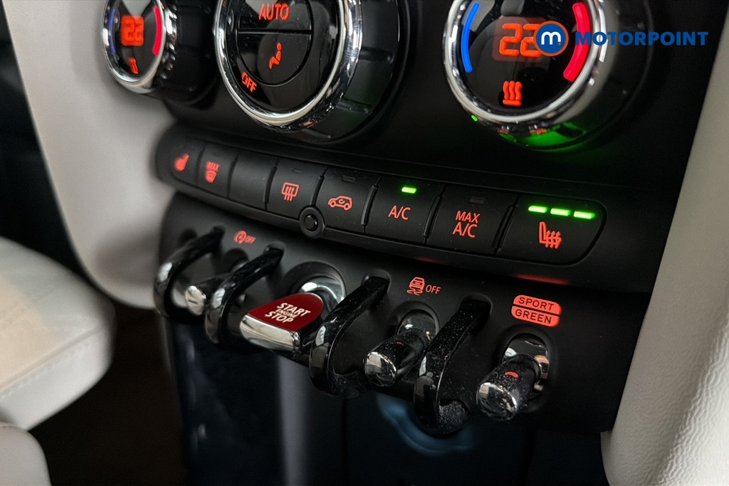 Mini Hatchback Cooper Exclusive Automatic Petrol Hatchback - Stock Number (1671381) - 14th supplementary image