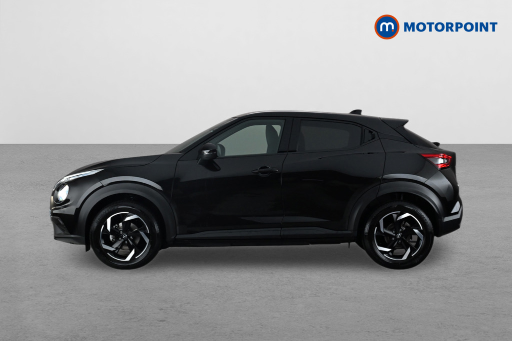 Nissan Juke N-Connecta Automatic Petrol SUV - Stock Number (1671482) - Passenger side