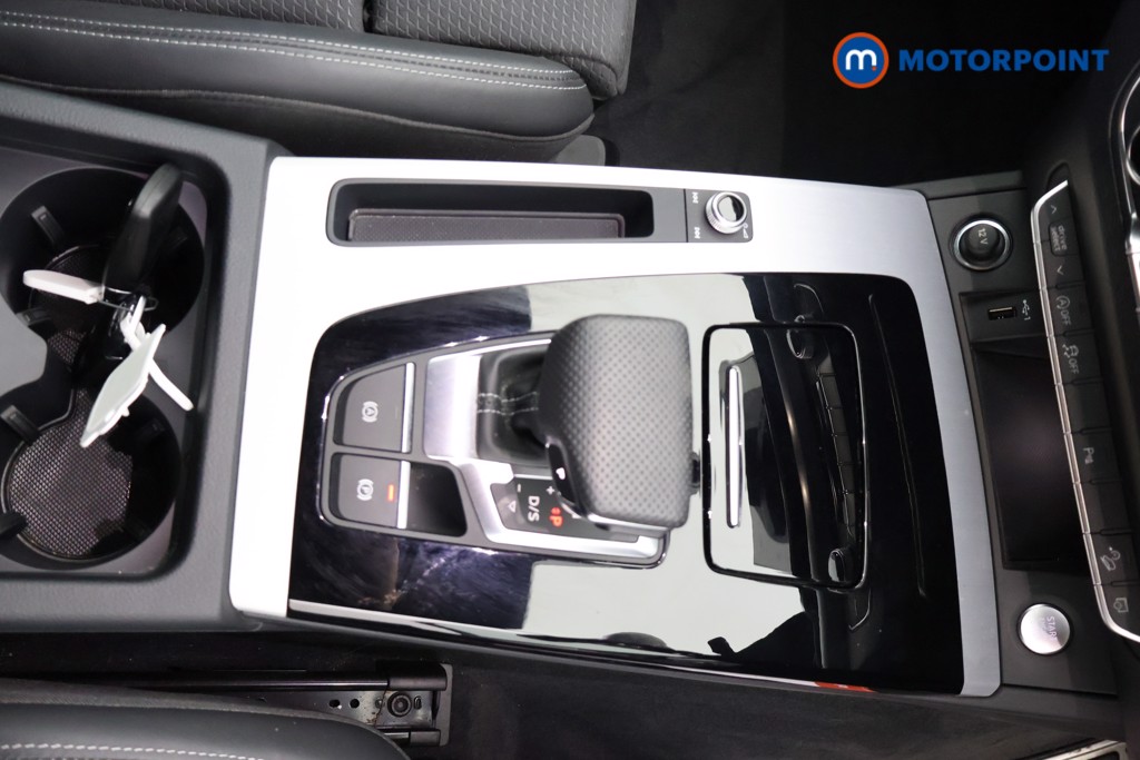 Audi Q5 S Line Automatic Petrol SUV - Stock Number (1671588) - 12th supplementary image