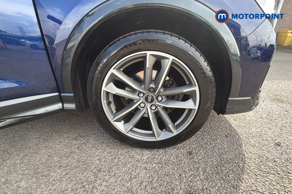 Audi Q3 Black Edition Automatic Petrol SUV - Stock Number (1671591) - 2nd supplementary image
