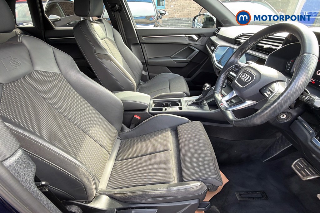 Audi Q3 Black Edition Automatic Petrol SUV - Stock Number (1671591) - 18th supplementary image