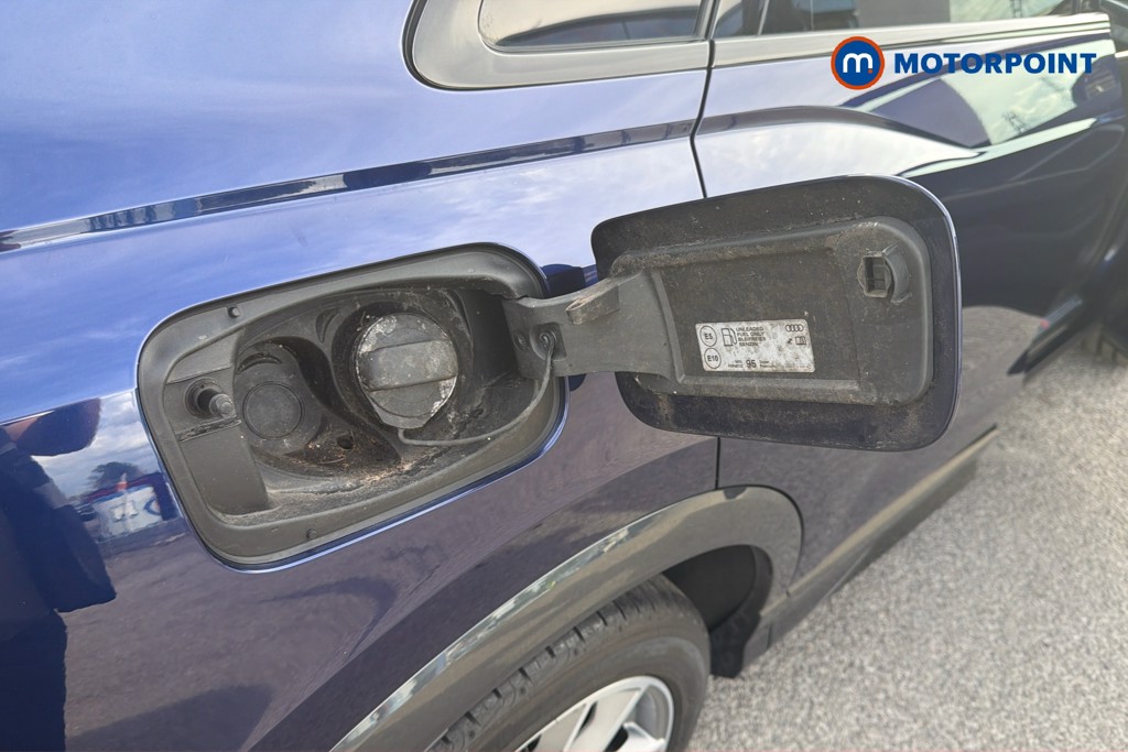 Audi Q3 Black Edition Automatic Petrol SUV - Stock Number (1671591) - 27th supplementary image