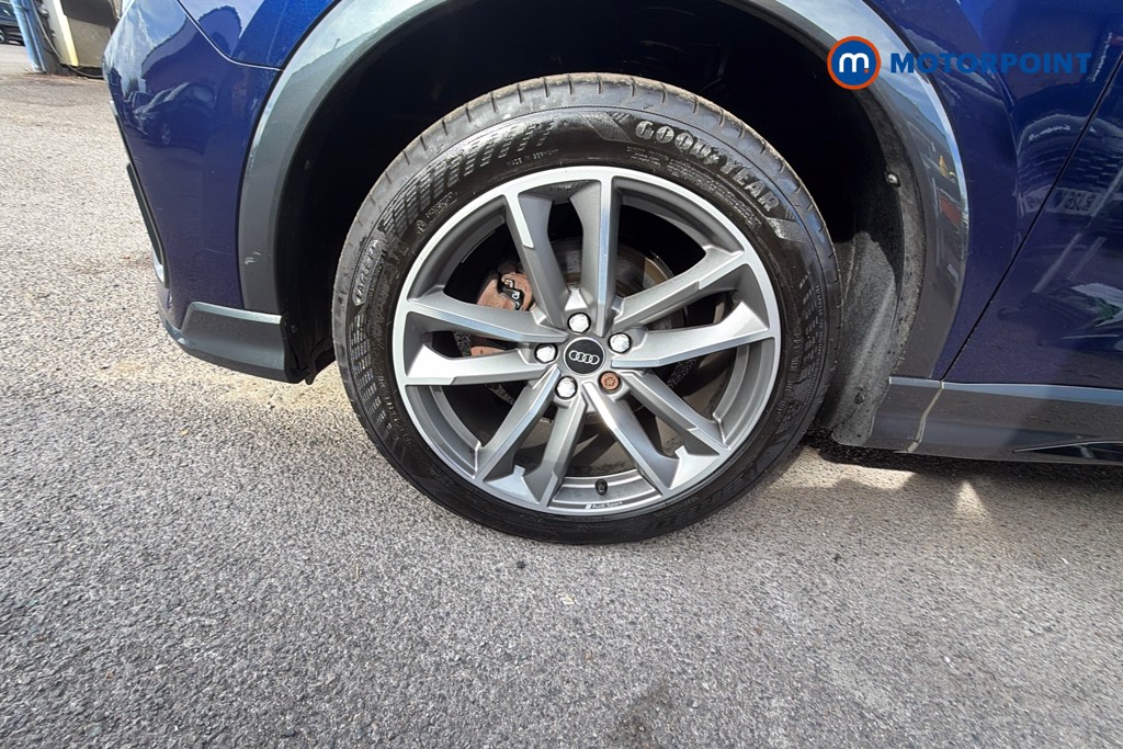 Audi Q3 Black Edition Automatic Petrol SUV - Stock Number (1671591) - 38th supplementary image