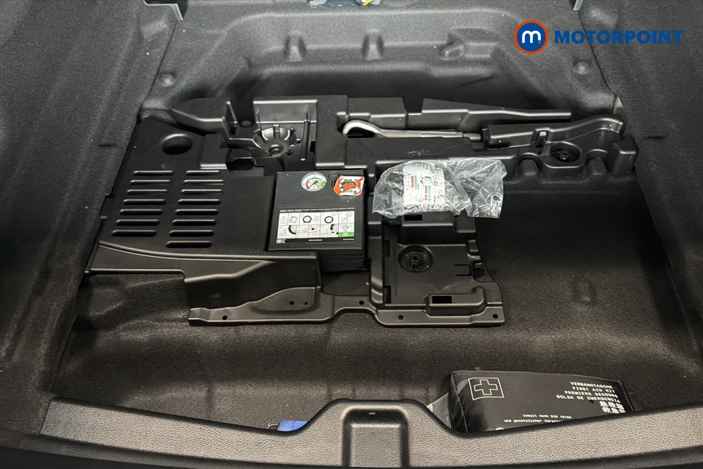 Mercedes-Benz CLA Amg Line Automatic Petrol Coupe - Stock Number (1671689) - 33rd supplementary image