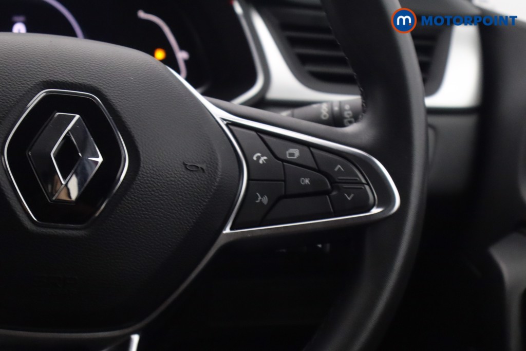 Renault Captur Iconic Edition Automatic Petrol-Electric Hybrid SUV - Stock Number (1671741) - 10th supplementary image