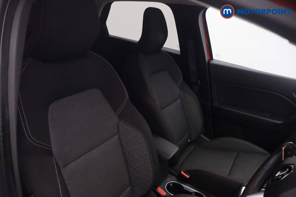 Renault Captur Iconic Edition Automatic Petrol-Electric Hybrid SUV - Stock Number (1671741) - 13th supplementary image