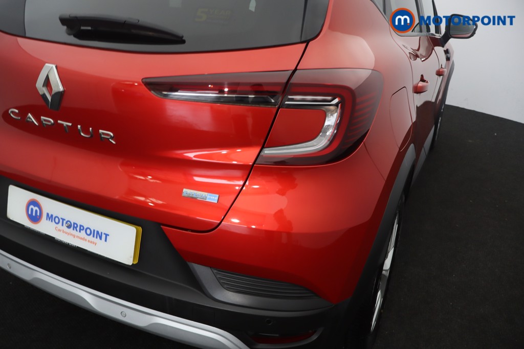 Renault Captur Iconic Edition Automatic Petrol-Electric Hybrid SUV - Stock Number (1671741) - 27th supplementary image