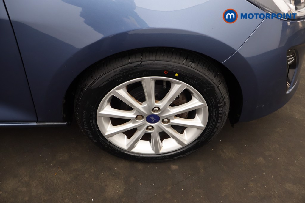 Ford Fiesta Titanium Manual Petrol Hatchback - Stock Number (1671760) - 4th supplementary image