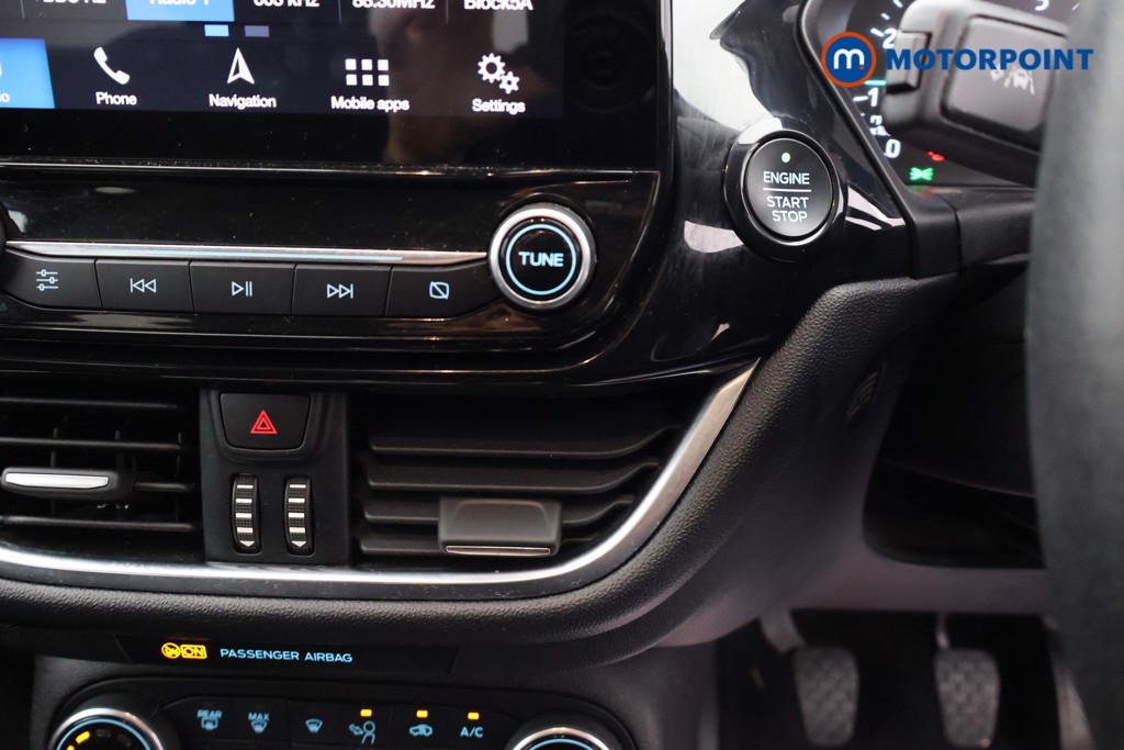 Ford Fiesta Titanium Manual Petrol Hatchback - Stock Number (1671760) - 13th supplementary image