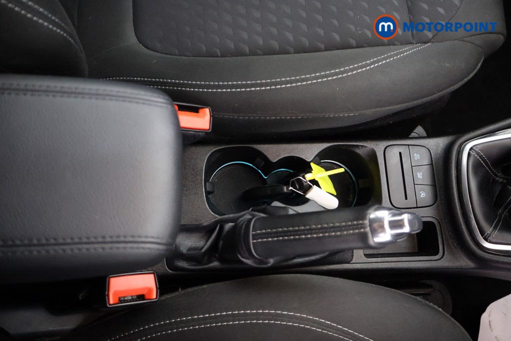 Ford Fiesta Titanium Manual Petrol Hatchback - Stock Number (1671760) - 15th supplementary image