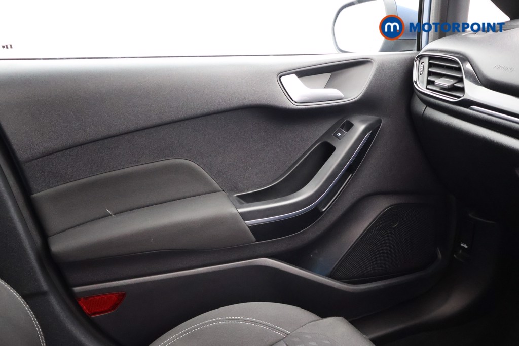 Ford Fiesta Titanium Manual Petrol Hatchback - Stock Number (1671760) - 17th supplementary image