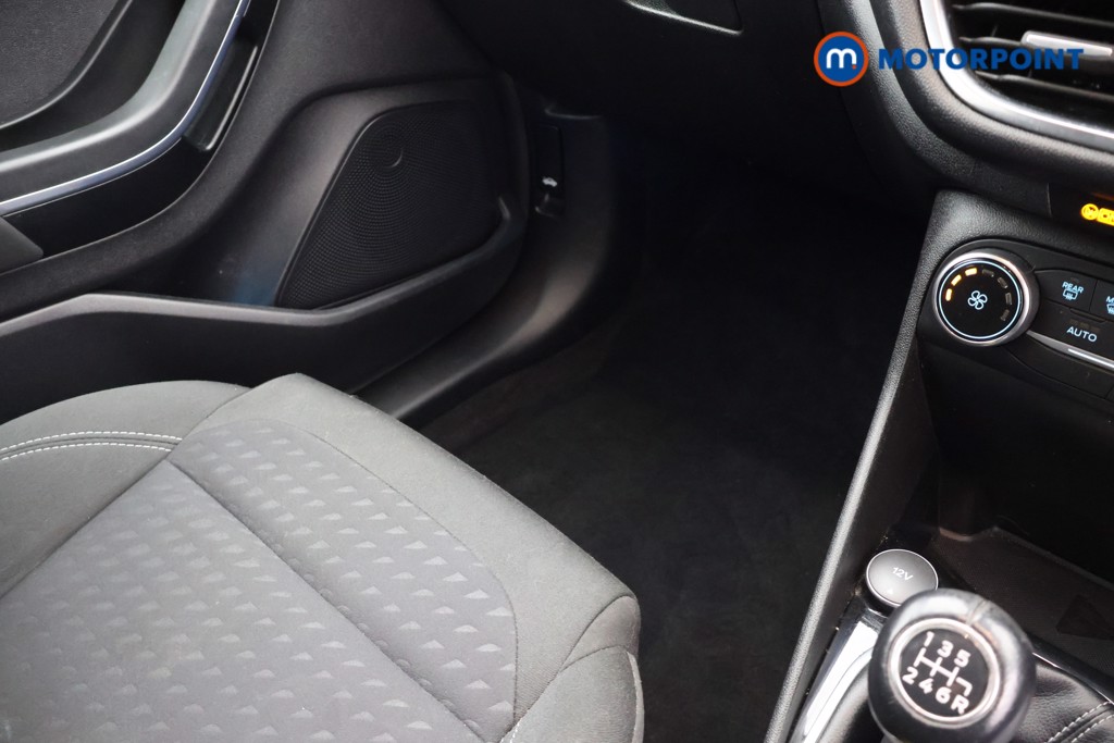 Ford Fiesta Titanium Manual Petrol Hatchback - Stock Number (1671760) - 18th supplementary image