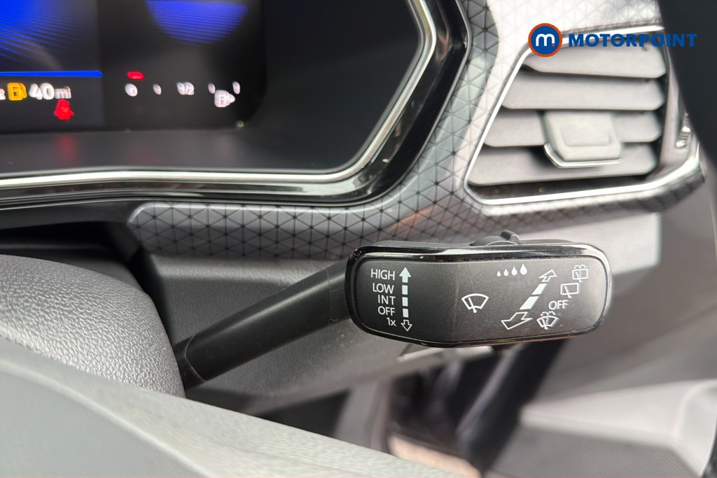 Volkswagen T-Cross SEL Manual Petrol SUV - Stock Number (1671828) - 10th supplementary image