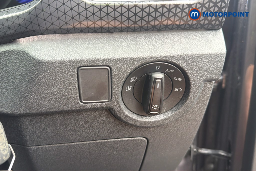 Volkswagen T-Cross SEL Manual Petrol SUV - Stock Number (1671828) - 16th supplementary image