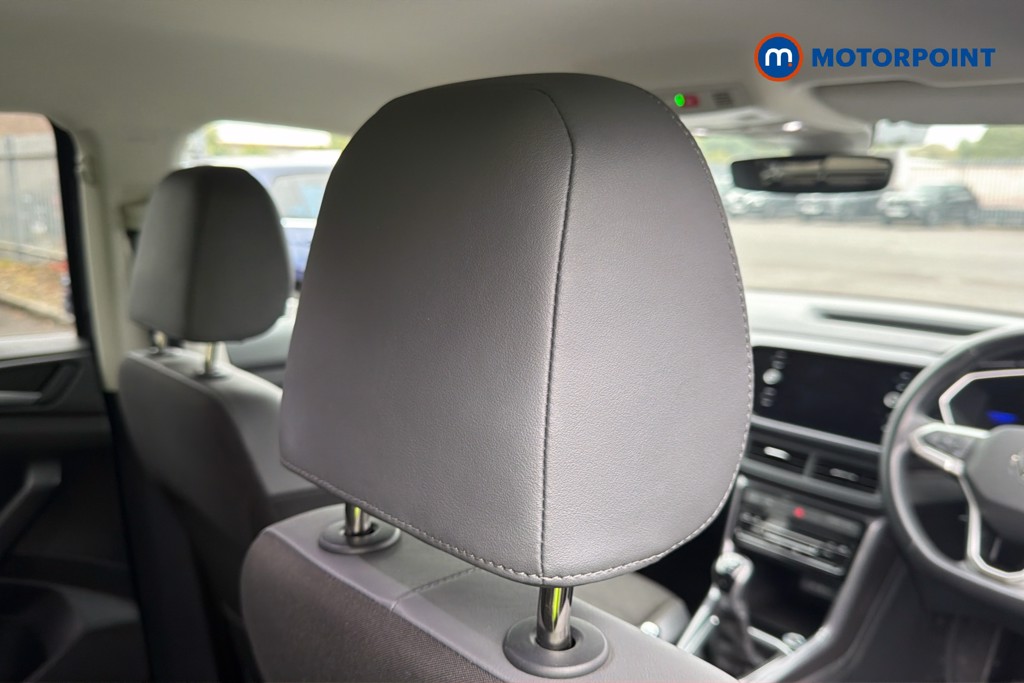 Volkswagen T-Cross SEL Manual Petrol SUV - Stock Number (1671828) - 32nd supplementary image
