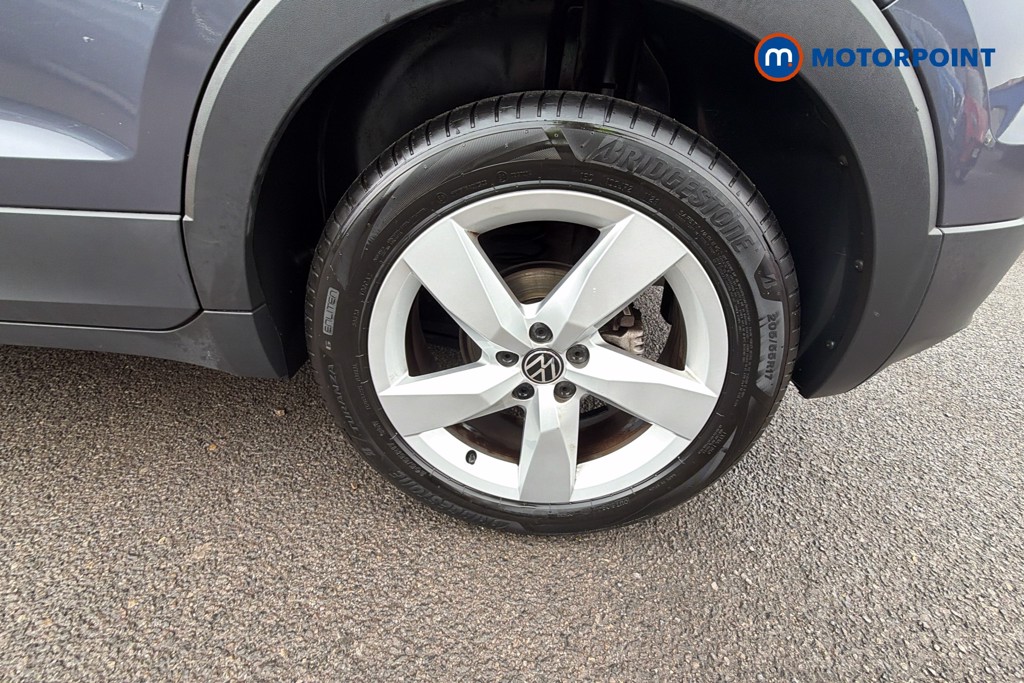 Volkswagen T-Cross SEL Manual Petrol SUV - Stock Number (1671828) - 42nd supplementary image